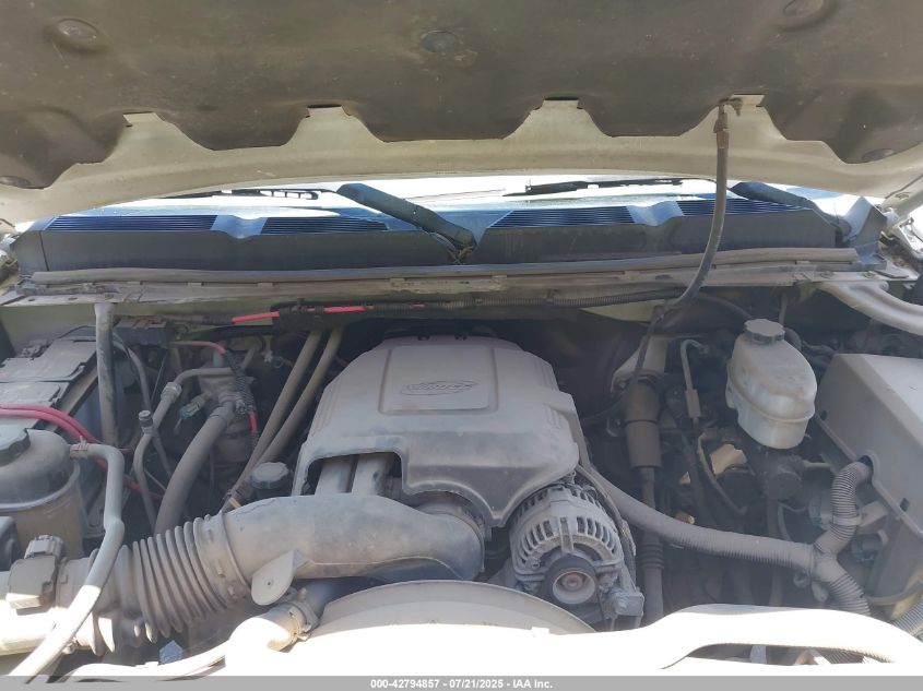 2009 Chevrolet Silverado 2500Hd Work Truck VIN: 1GCHC49KX9E105392 Lot: 42794857