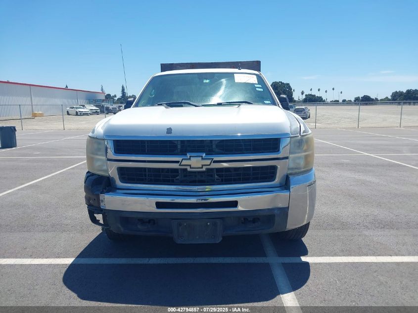 2009 Chevrolet Silverado 2500Hd Work Truck VIN: 1GCHC49KX9E105392 Lot: 42794857