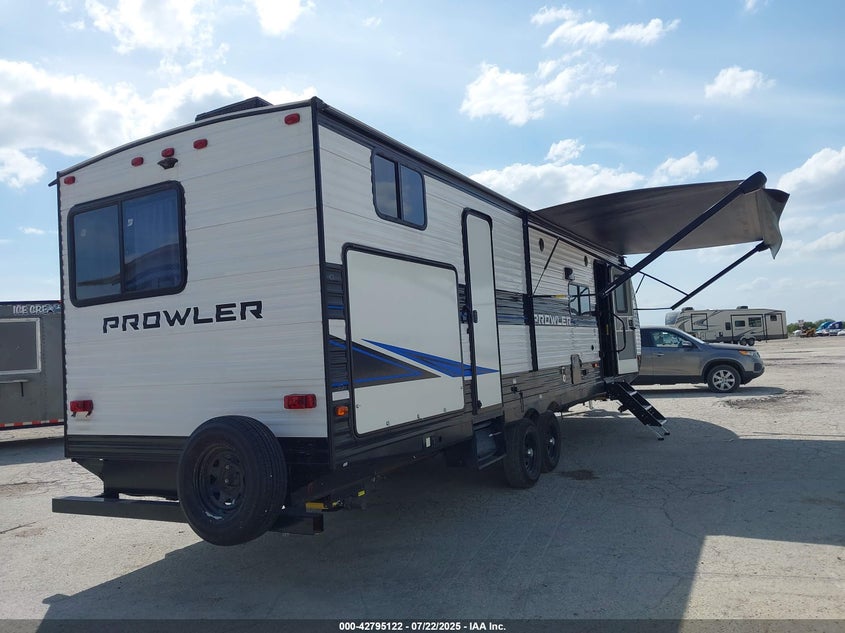 2021 HEARTLAND PROWLER 320BH (VIN: 5SFPB3729ME461057