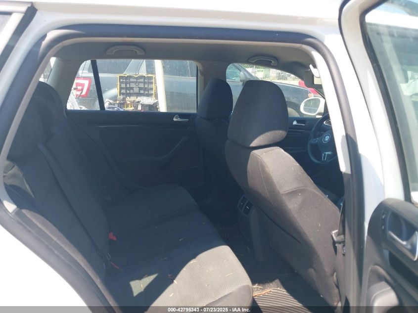 2014 Volkswagen Jetta Sportwagen 2.5L S VIN: 3VWPP7AJ2EM619808 Lot: 42795343