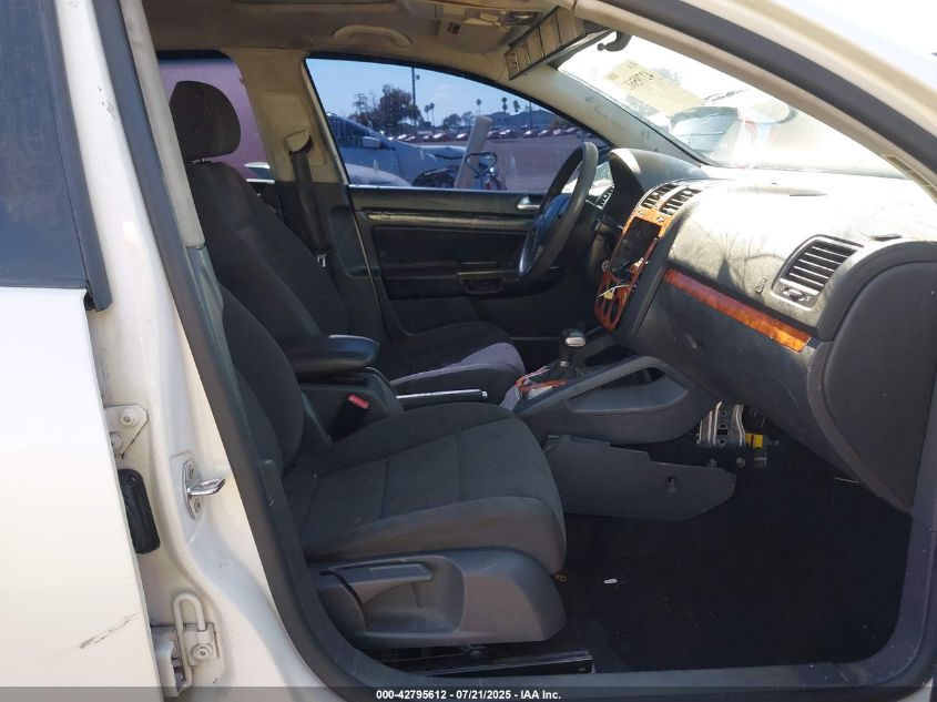 2007 Volkswagen Rabbit 4-Door