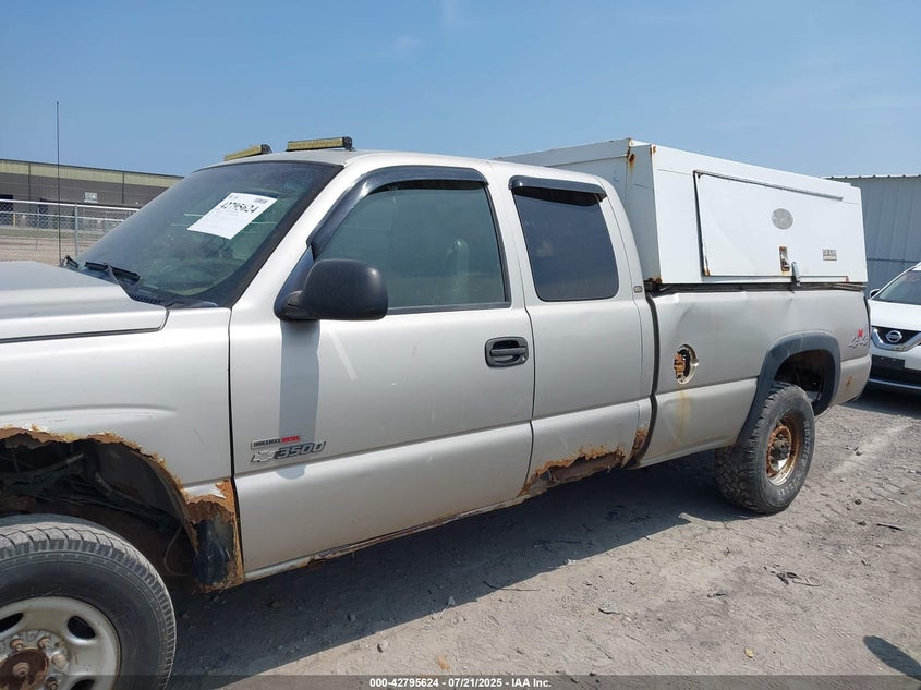 2005 Chevrolet Silverado 3500 Work Truck VIN: 1GCHK39265E143189 Lot: 42795624