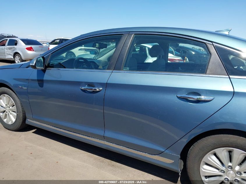 2016 Hyundai Sonata Hybrid Se VIN: KMHE24L13GA011747 Lot: 42795687