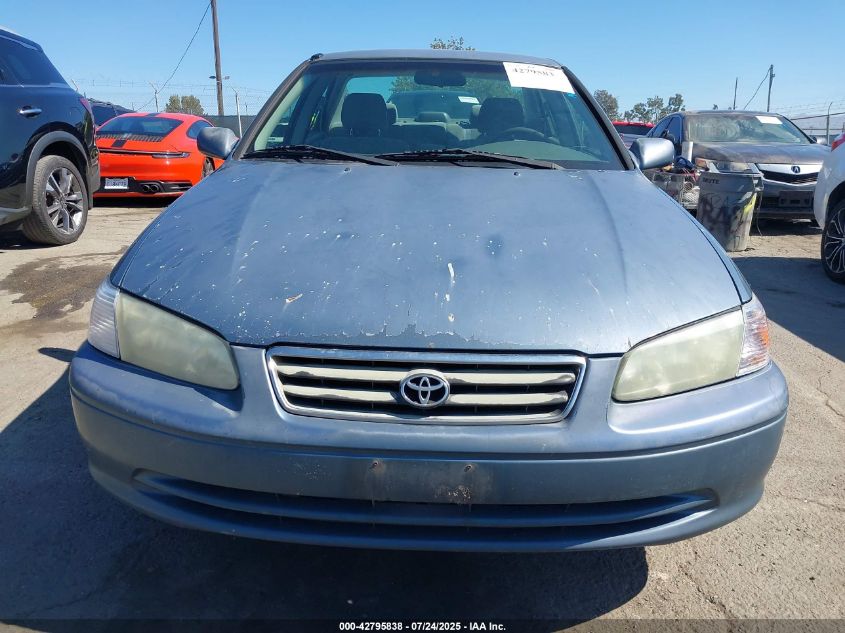 2001 Toyota Camry Le VIN: 4T1BG22K21U826692 Lot: 42795838
