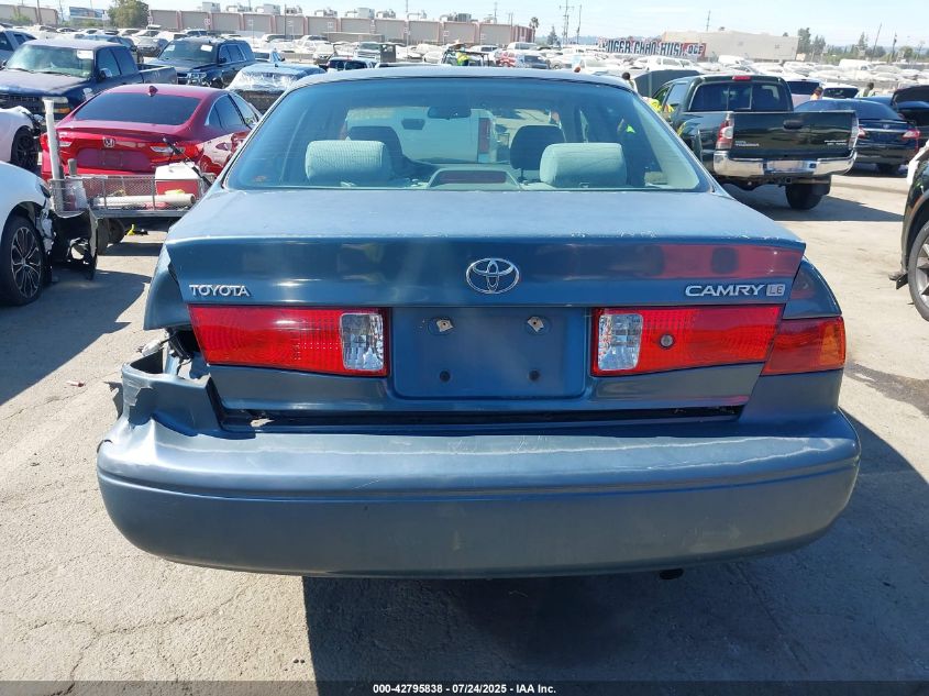 2001 Toyota Camry Le VIN: 4T1BG22K21U826692 Lot: 42795838