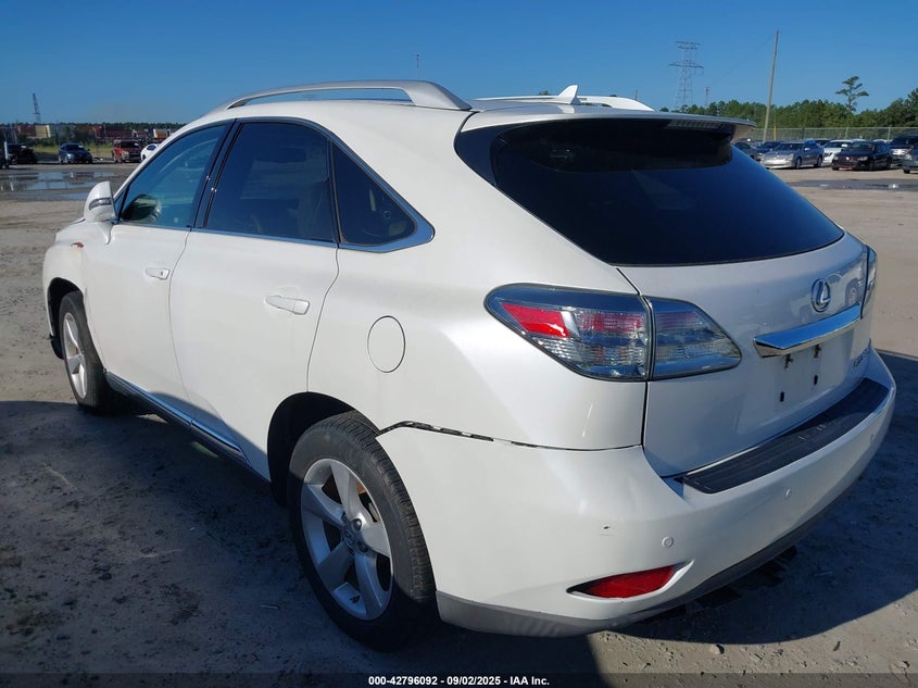 2T2BK1BA8BC115237 2011 LEXUS RX photo no. 3