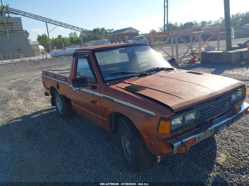 JN6MD01S0DW201290 1983 Datsun 720 Standard Bed auction photo 1