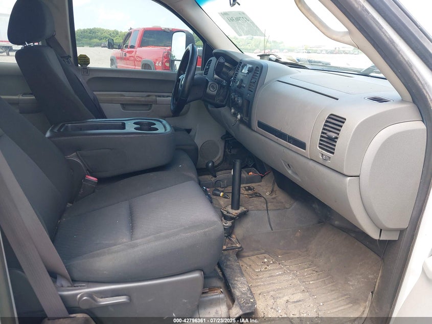 2013 CHEVROLET SILVERADO 2500HD WORK TRUCK - 1GB2KVCG3DZ319164