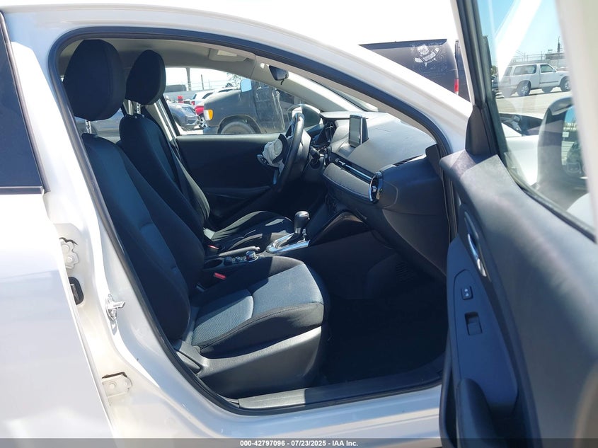 2016 Scion Ia VIN: 3MYDLBZV0GY111118 Lot: 42797096