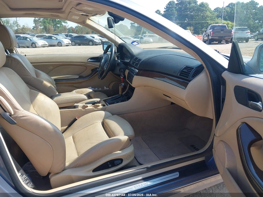 2004 BMW 325Ci VIN: WBABV13454JT22807 Lot: 42797144