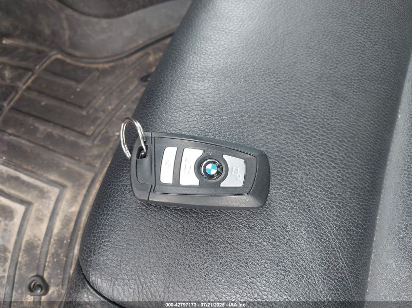 2011 BMW 535I xDrive VIN: WBAFU7C52BC870717 Lot: 42797173