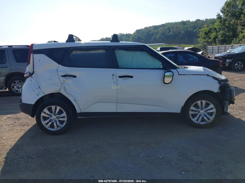 2021 KIA SOUL LX - KNDJ23AU3M7769607
