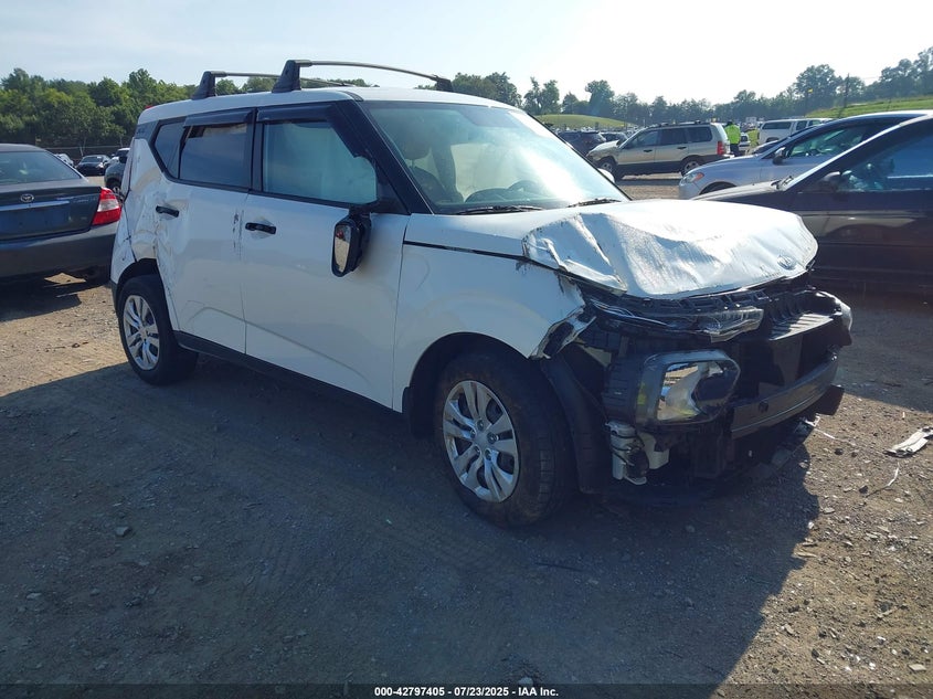 2021 KIA SOUL LX - KNDJ23AU3M7769607