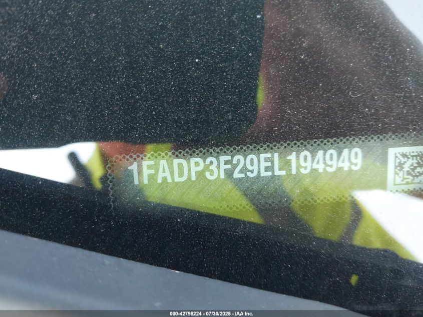 2014 Ford Focus Se VIN: 1FADP3F29EL194949 Lot: 42798224
