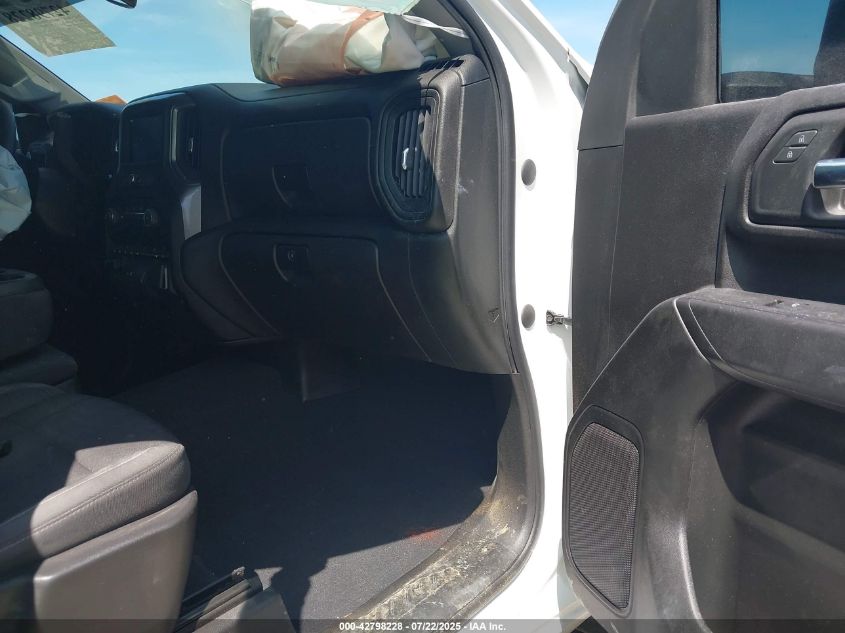 2024 Chevrolet Silverado 2500 - 1GC4YME72RF115961