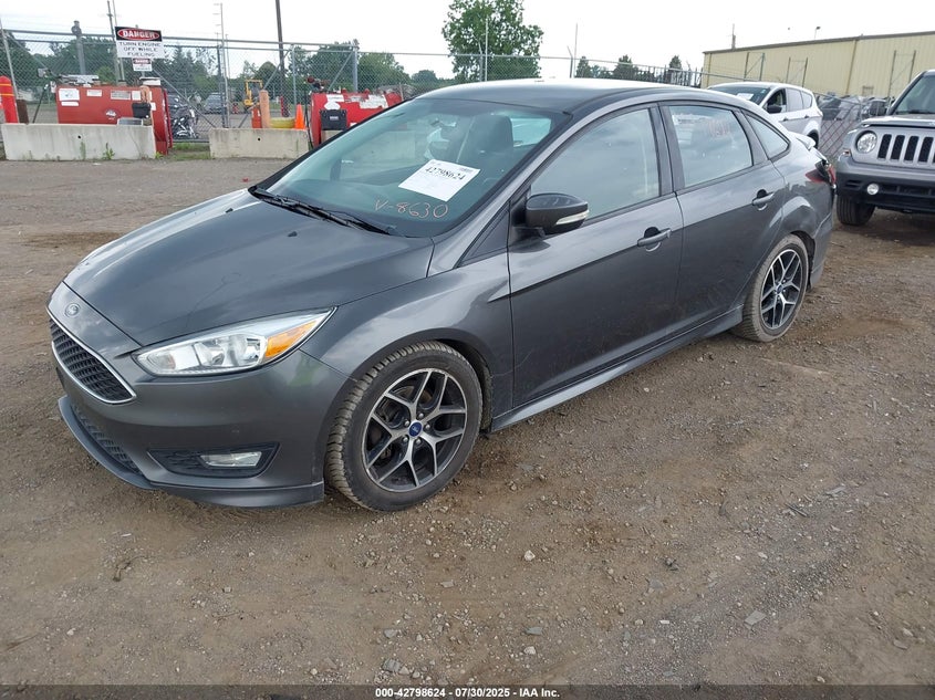 2015 FORD FOCUS SE - 1FADP3F25FL268630