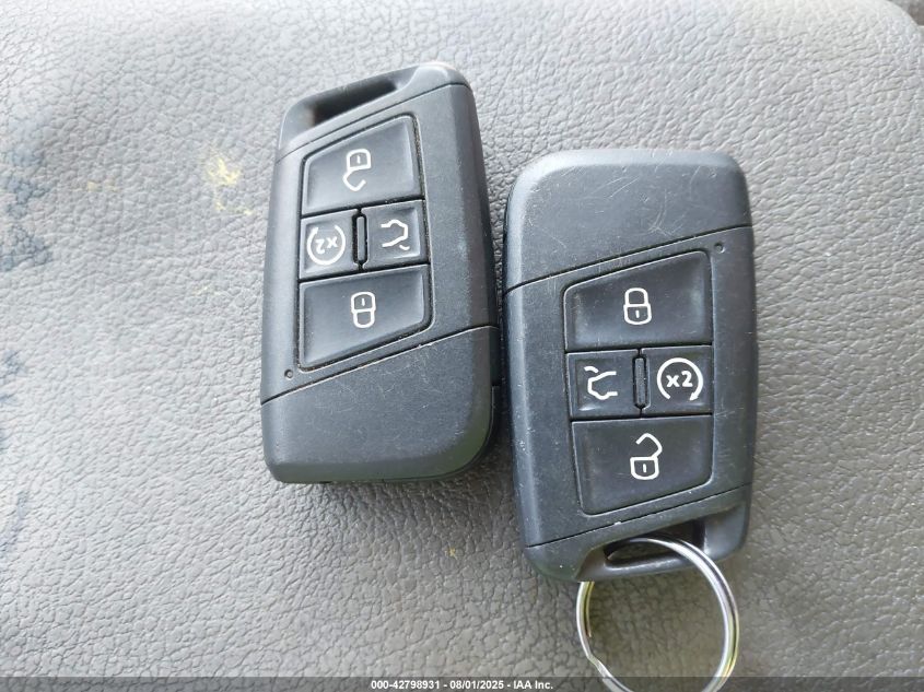 2018 Volkswagen Tiguan VIN: 3VV2B7AX6JM028375 Lot: 42798931