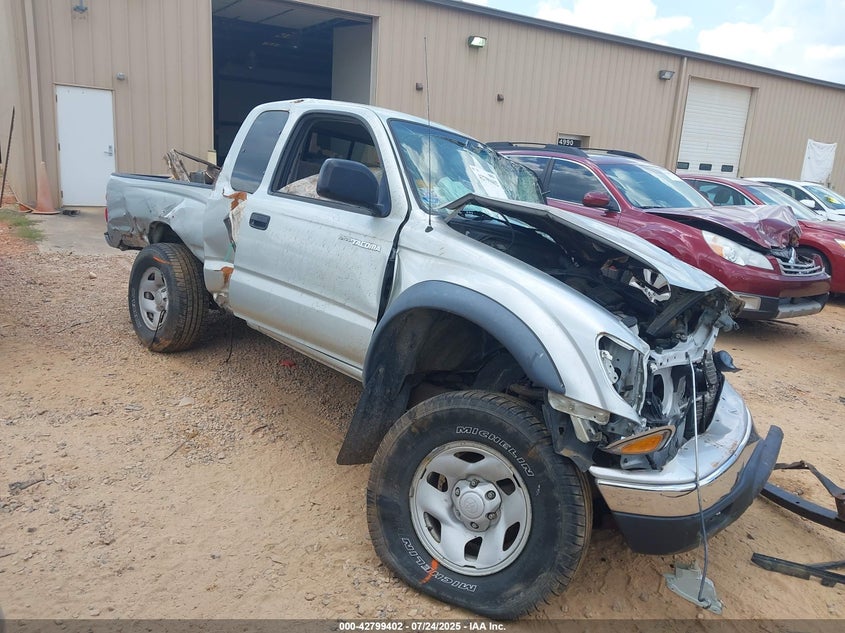 2004 Toyota Tacoma Base V6