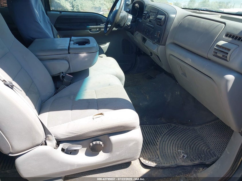 1FTSX21Y06EA25433 2006 FORD F250 photo no. 5