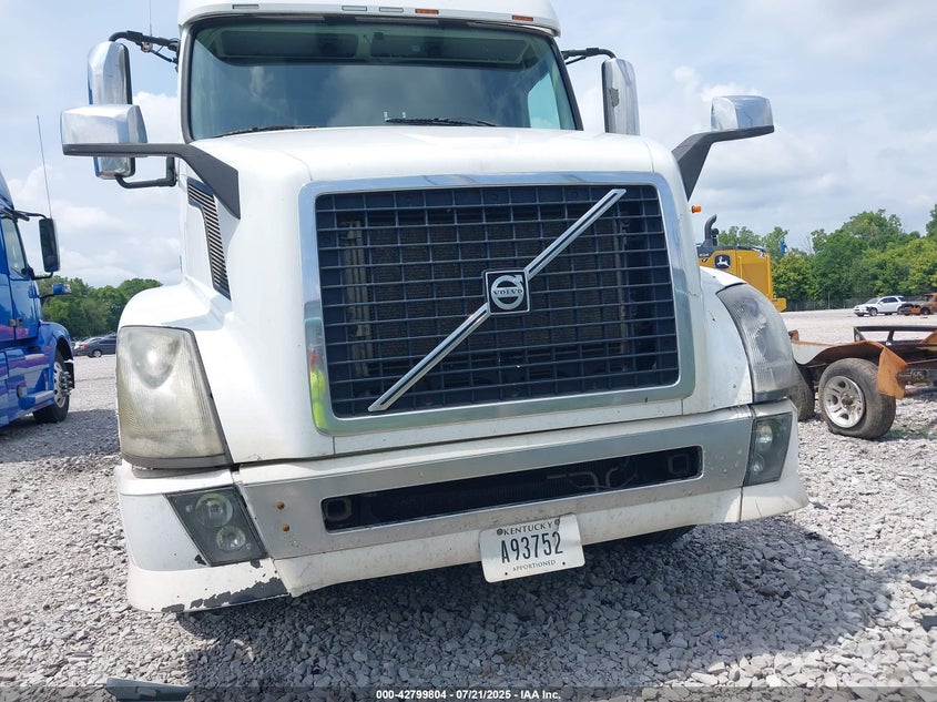 2013 Volvo Vn Vnl VIN: 4V4NC9EH6DN137831 Lot: 42799804
