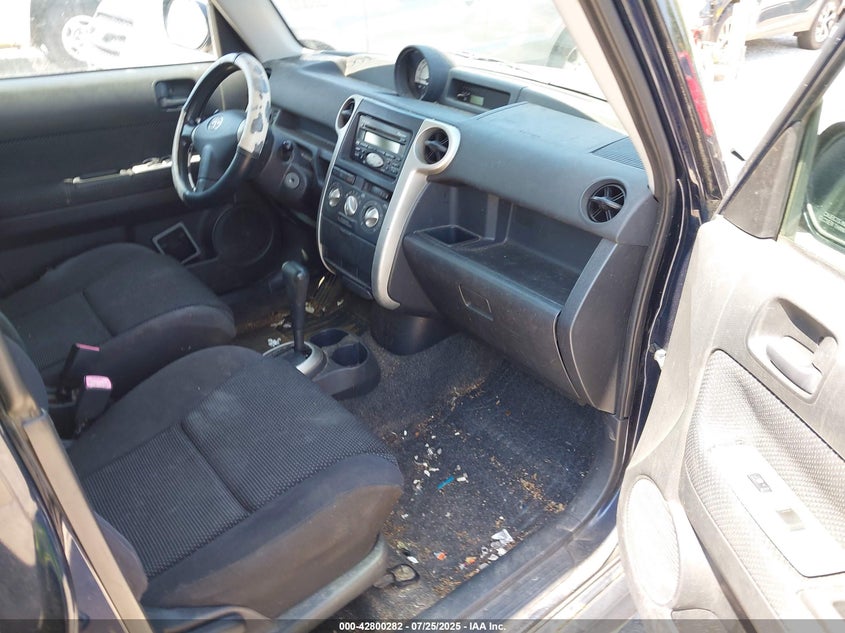 2005 Scion Xb Base (A4) VIN: JTLKT324750183152 Lot: 42800282