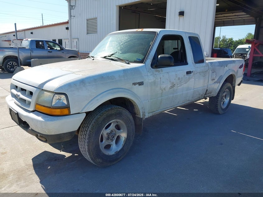 1FTZR15V5YPA31559 2000 FORD RANGER photo no. 2