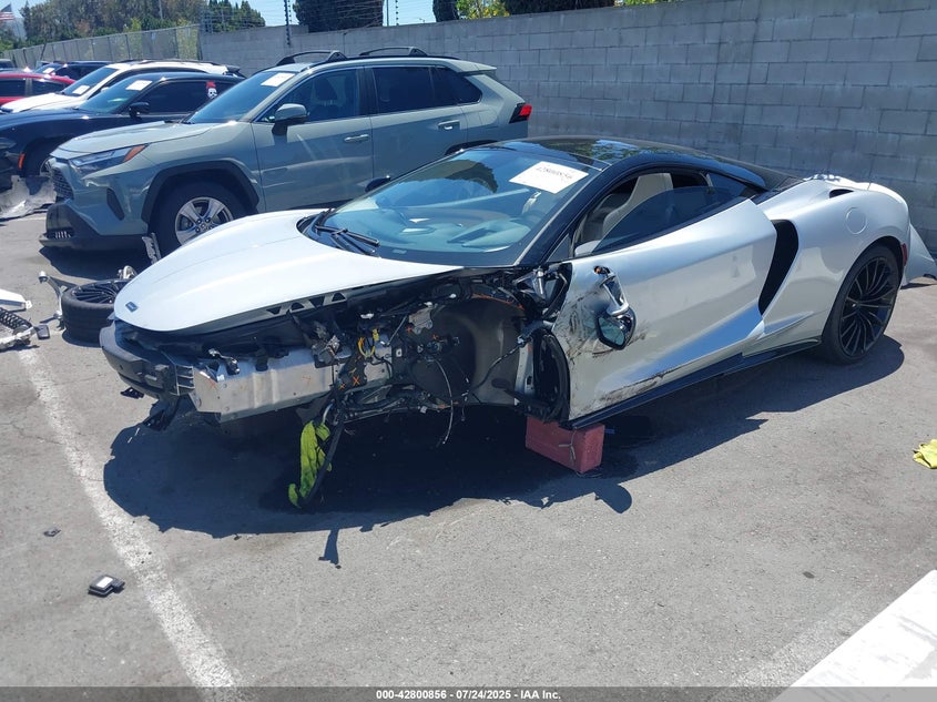 2020 MCLAREN GT auction photo 6