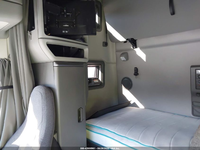 2024 Volvo Vn VIN: 4V4NC9EH5RN641326 Lot: 42800961