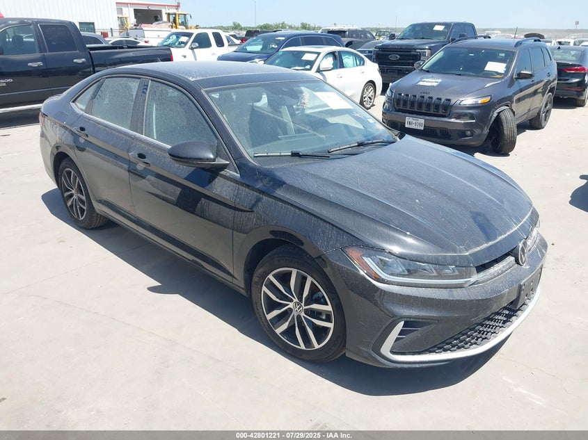 VOLKSWAGEN JETTA 1.5T SE