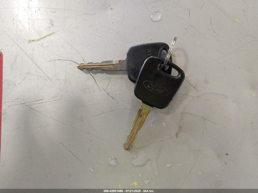 2002 Ford F-150 Xl/Xlt VIN: 1FTRX172X2NC01653 Lot: 43084034