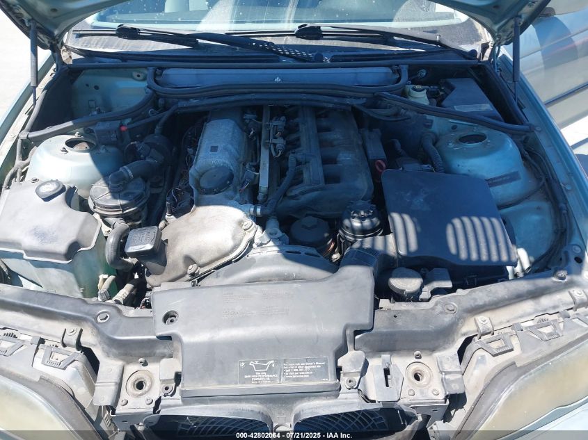 2003 BMW 325It VIN: WBAAX13483PJ00635 Lot: 42802064