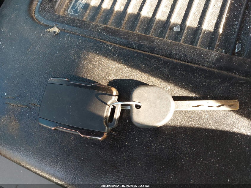 2018 Chevrolet Silverado 1500 2Lt VIN: 3GCUKREC2JG312840 Lot: 42802551