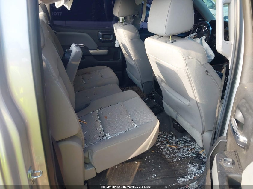 2018 Chevrolet Silverado 1500 2Lt VIN: 3GCUKREC2JG312840 Lot: 42802551