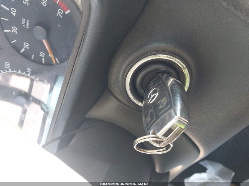 1999 Mercedes-Benz Clk 320 VIN: WDBLK65G6XT012659 Lot: 42802626