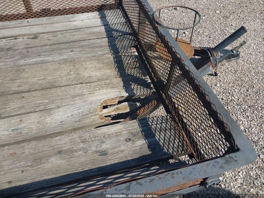 2001 Custom 16' Utility Trailer VIN: BILLOFSALE Lot: 42802689