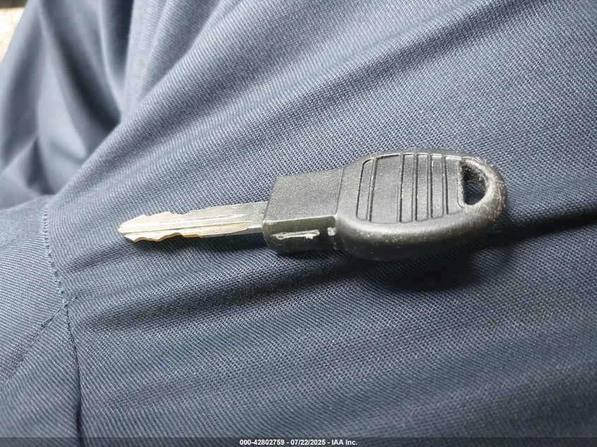 2015 CHRYSLER TOWN & COUNTRY TOURING - 2C4RC1BG3FR544523