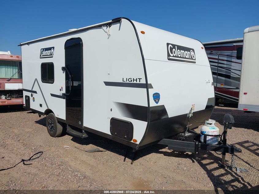 4YDTCMG18SW942014 2025 Coleman Light auction photo 1