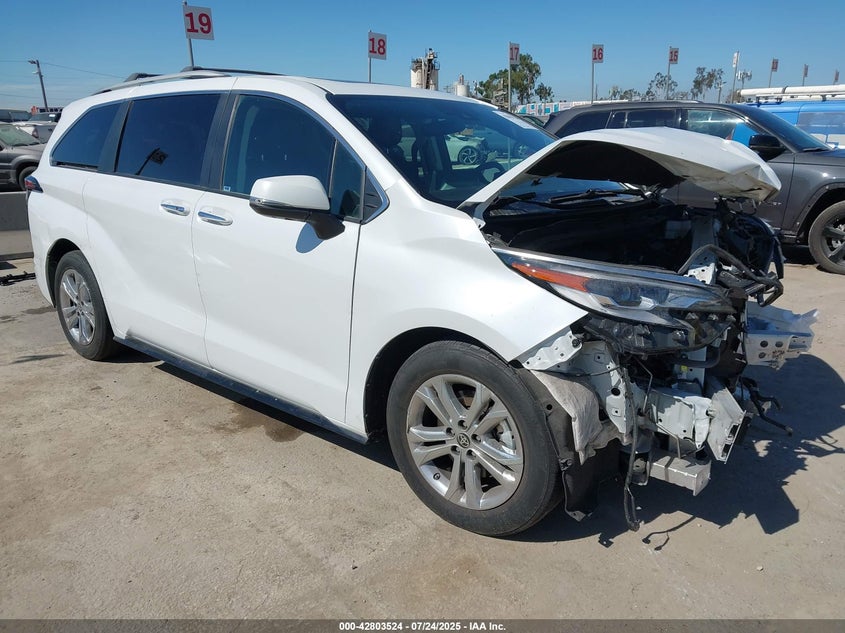 2022 TOYOTA SIENNA PLATINUM - 5TDESKFCXNS053712