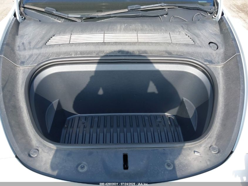 2023 Tesla Model Y Awd/Long Range Dual Motor All-Wheel Drive VIN: 7SAYGDEE0PF674299 Lot: 42803531