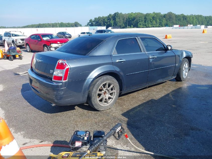 2007 Chrysler 300C VIN: 2C3KA63H17H786962 Lot: 42803640