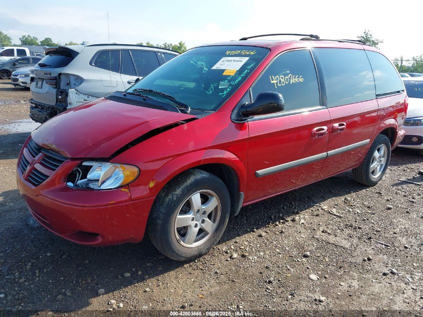2007 Dodge Caravan Sxt red van gasoline 1D4GP45R07B161281 photo #3