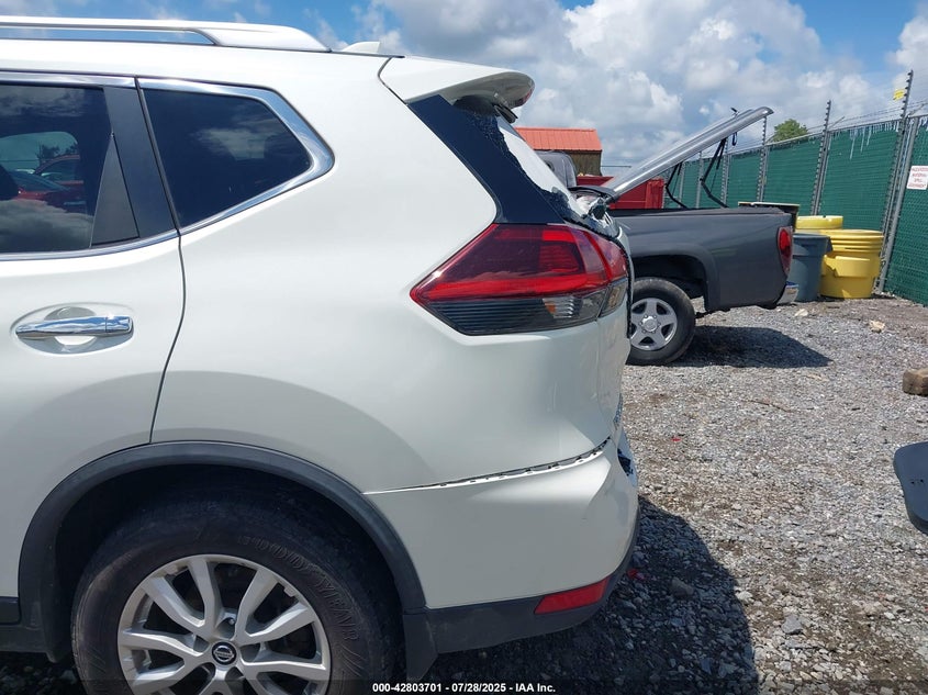 2018 NISSAN ROGUE SV - KNMAT2MV6JP539910