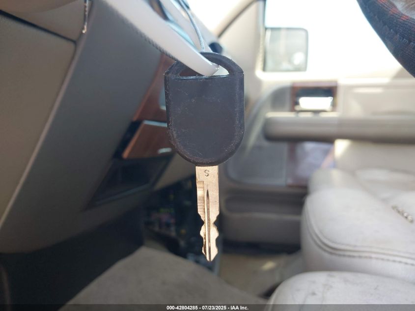 2004 Ford F-150 Fx4/Lariat/Xlt VIN: 1FTPW14524KC68941 Lot: 42804285