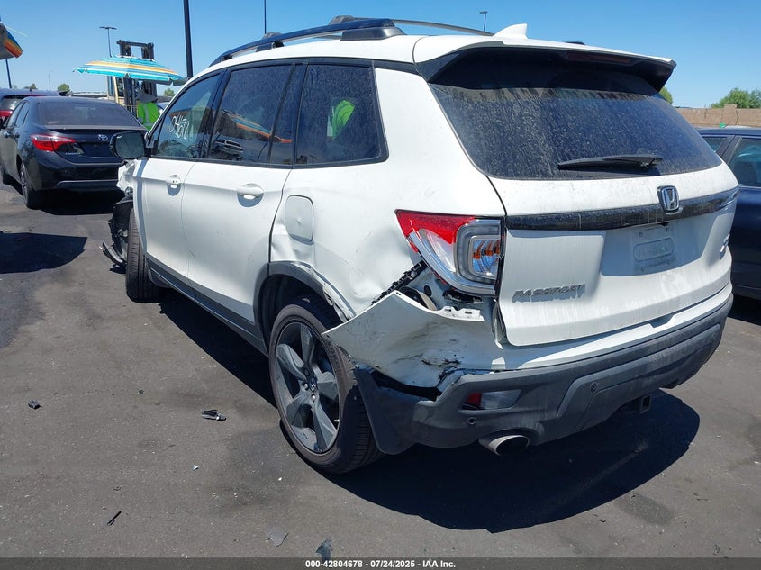 2019 HONDA PASSPORT ELITE - 5FNYF8H05KB009575