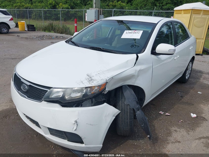 2010 Kia Forte Ex VIN: KNAFU4A21A5812723 Lot: 42804851