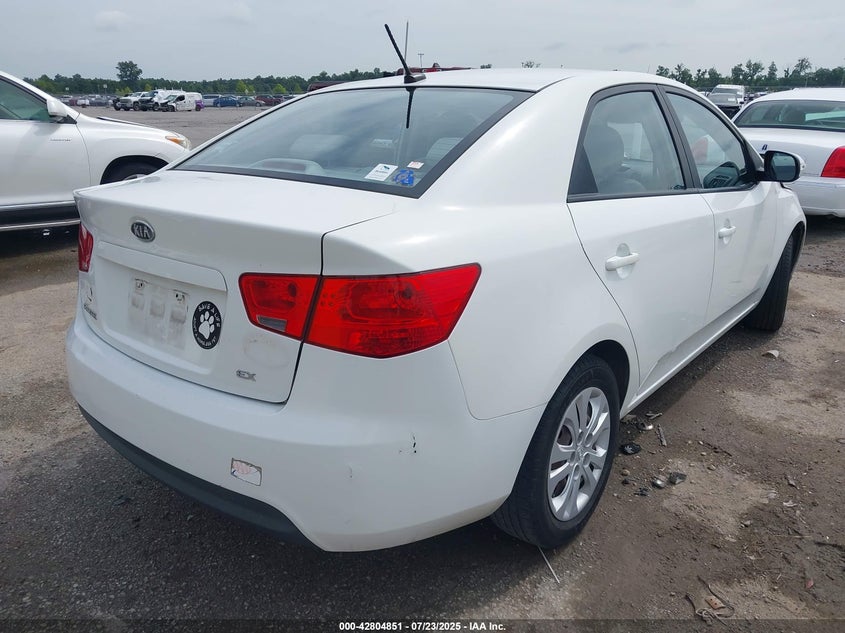 2010 Kia Forte Ex VIN: KNAFU4A21A5812723 Lot: 42804851