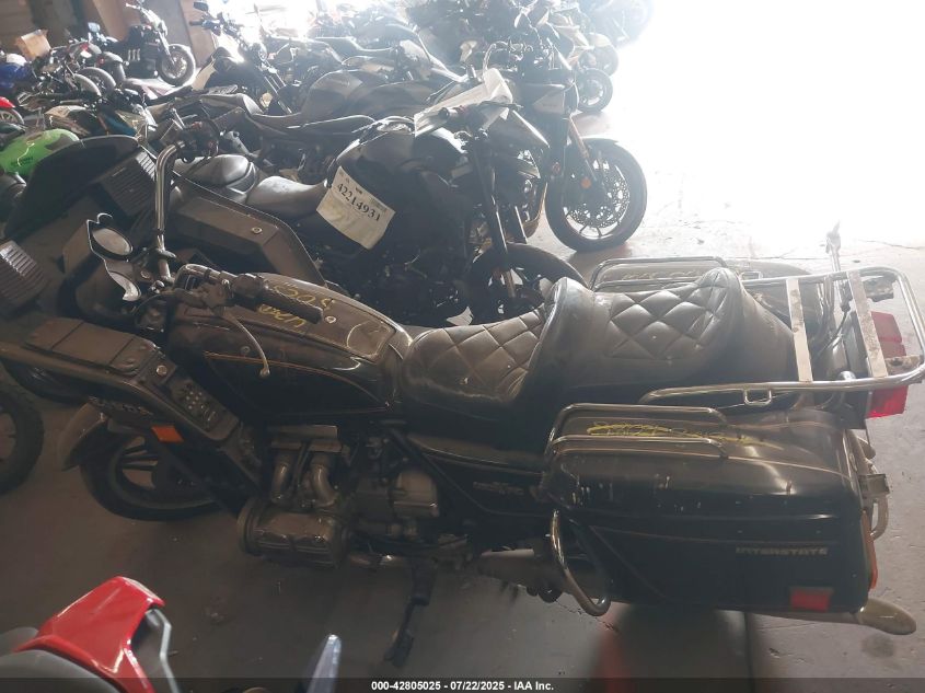 1981 Honda Gl1100 I VIN: 1HFSC0219BA124499 Lot: 42805025