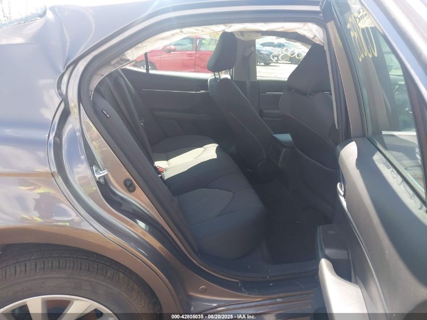 2022 Toyota Camry Le VIN: 4T1R11AK7NU647680 Lot: 42805035