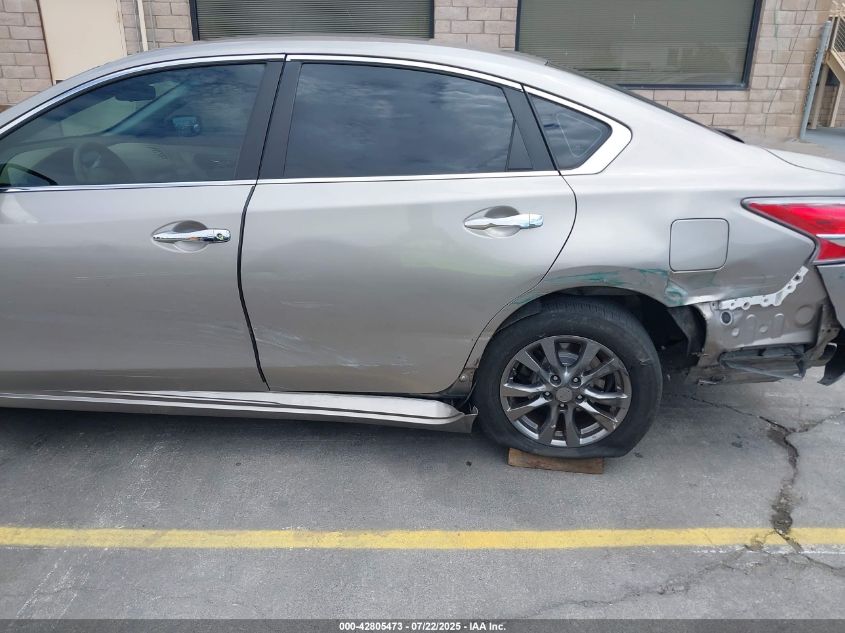 2015 Nissan Altima 2.5 S VIN: 1N4AL3AP2FC268487 Lot: 42805473