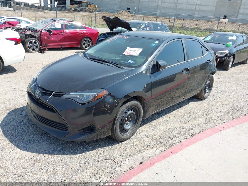 2018 TOYOTA COROLLA LE - 5YFBURHE9JP795820